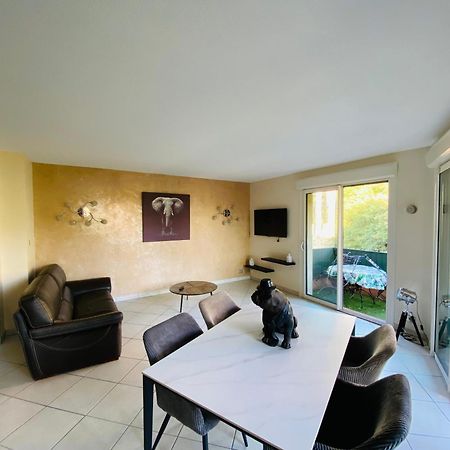 Decouvrez Le Charme Au Coeur De Gap Apartman Kültér fotó