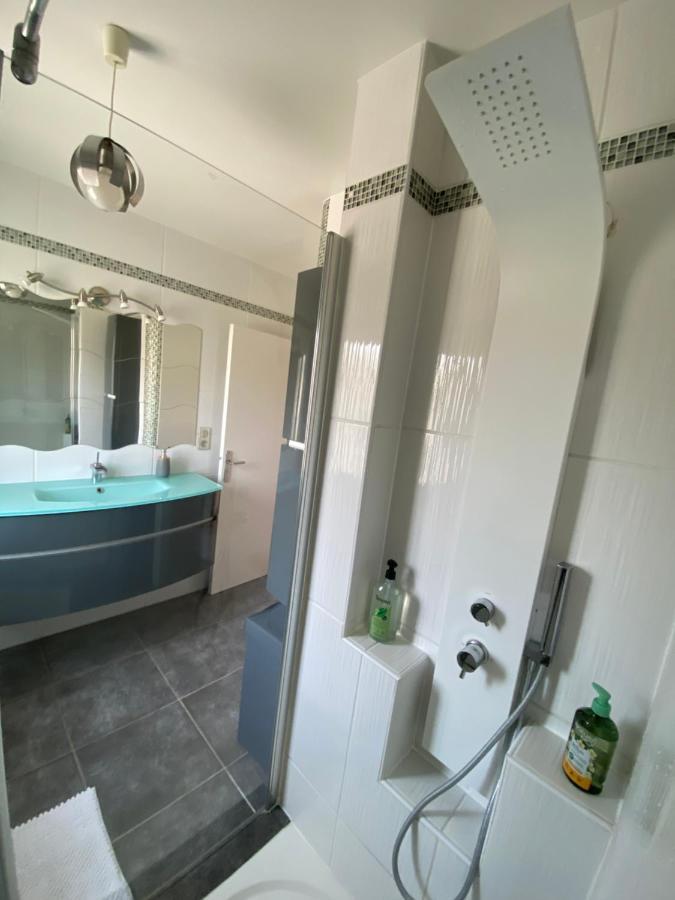 Decouvrez Le Charme Au Coeur De Gap Apartman Kültér fotó