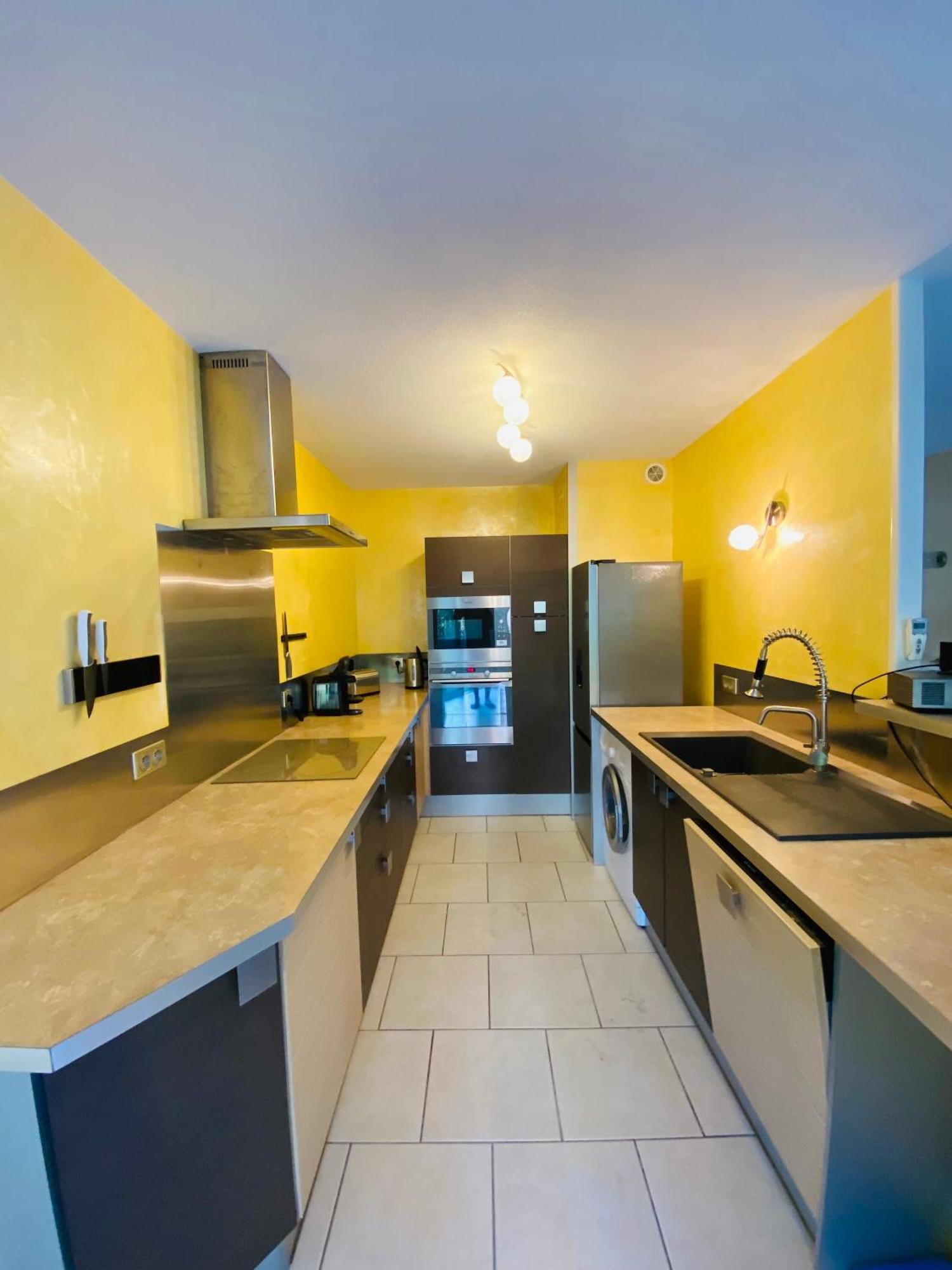 Decouvrez Le Charme Au Coeur De Gap Apartman Kültér fotó